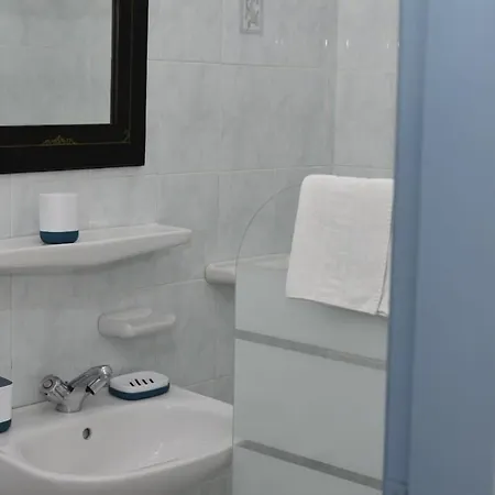 アパート Patmos Cute Seafront Escape For 2 Grikos Bay (Patmos)