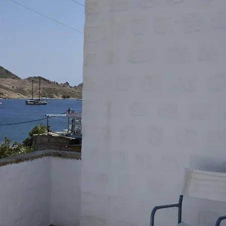 アパート Patmos Cute Seafront Escape For 2 *